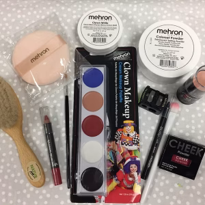 Deluxe Make-Up Kit